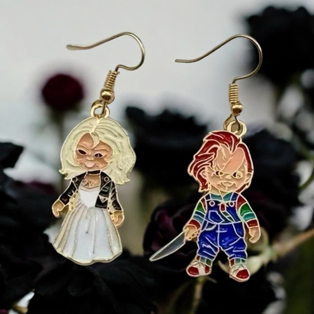 Pair‎ Of Gold Plated Asymmetrical Cartoon Character Earrings Vintage Punk Style